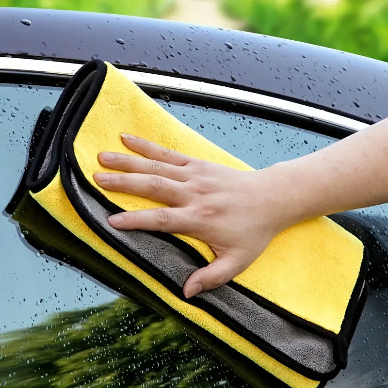 Set of 9 Thick Microfiber Towels for Car Cleaning - Extremely Absorbent, Sturdy Polyester, Yellow And Black Color Scheme for Interior, Exterior, And Glass Maintenance. Ideal for Car Lovers!
